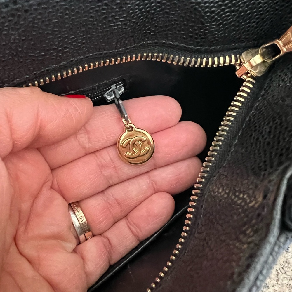 Chanel Medallion Tote Bag - Picture 8 of 17